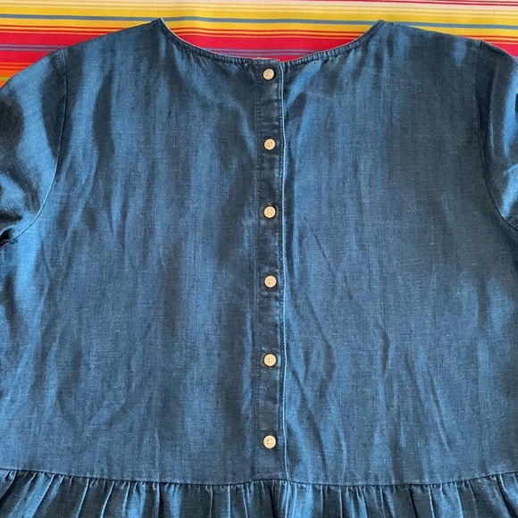 Chambray Denim Peplum Shirt Approx Sz M - Picture 10 of 11